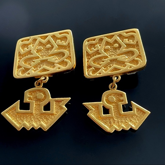 ✨Signed Gold Gilt CCORI Designer Clip Earrings - Picture 1 of 2